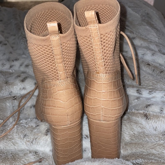 ALDO BOOTIES - Picture 3 of 4